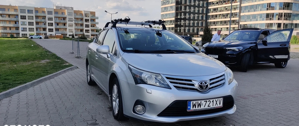 Toyota Avensis cena 36000 przebieg: 200000, rok produkcji 2012 z Warszawa małe 154